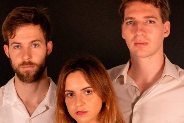 Sala Joven: Jaula de pájaros