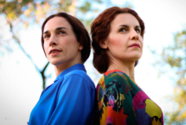 Sala joven: Victoria viene a cenar